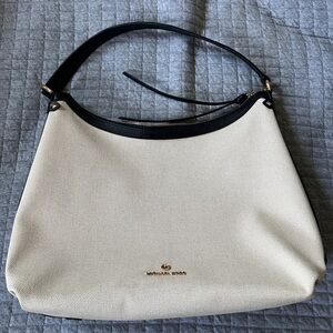 Brand new never used Michael Kors shoulder bag